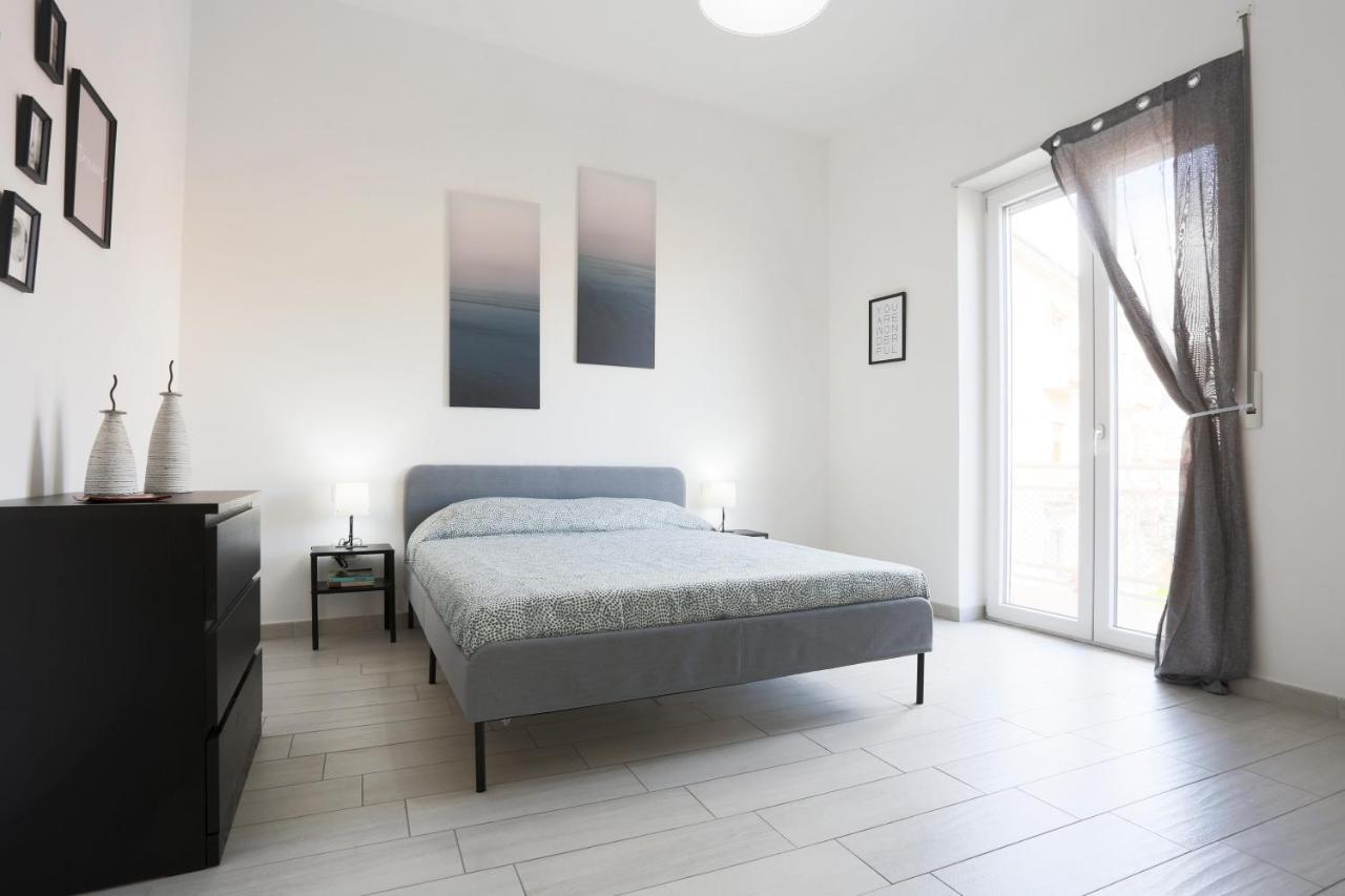 Bright & Central Apartment Near The Station Salernes Extérieur photo